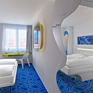 Habitación de Diseño con Cama King